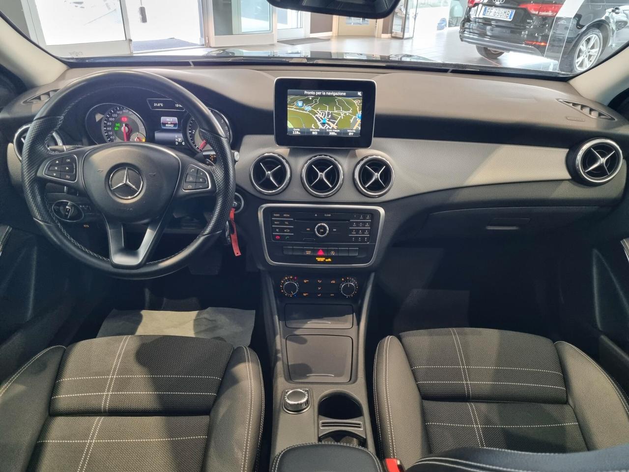 Mercedes-benz GLA 200 d Automatic Sport