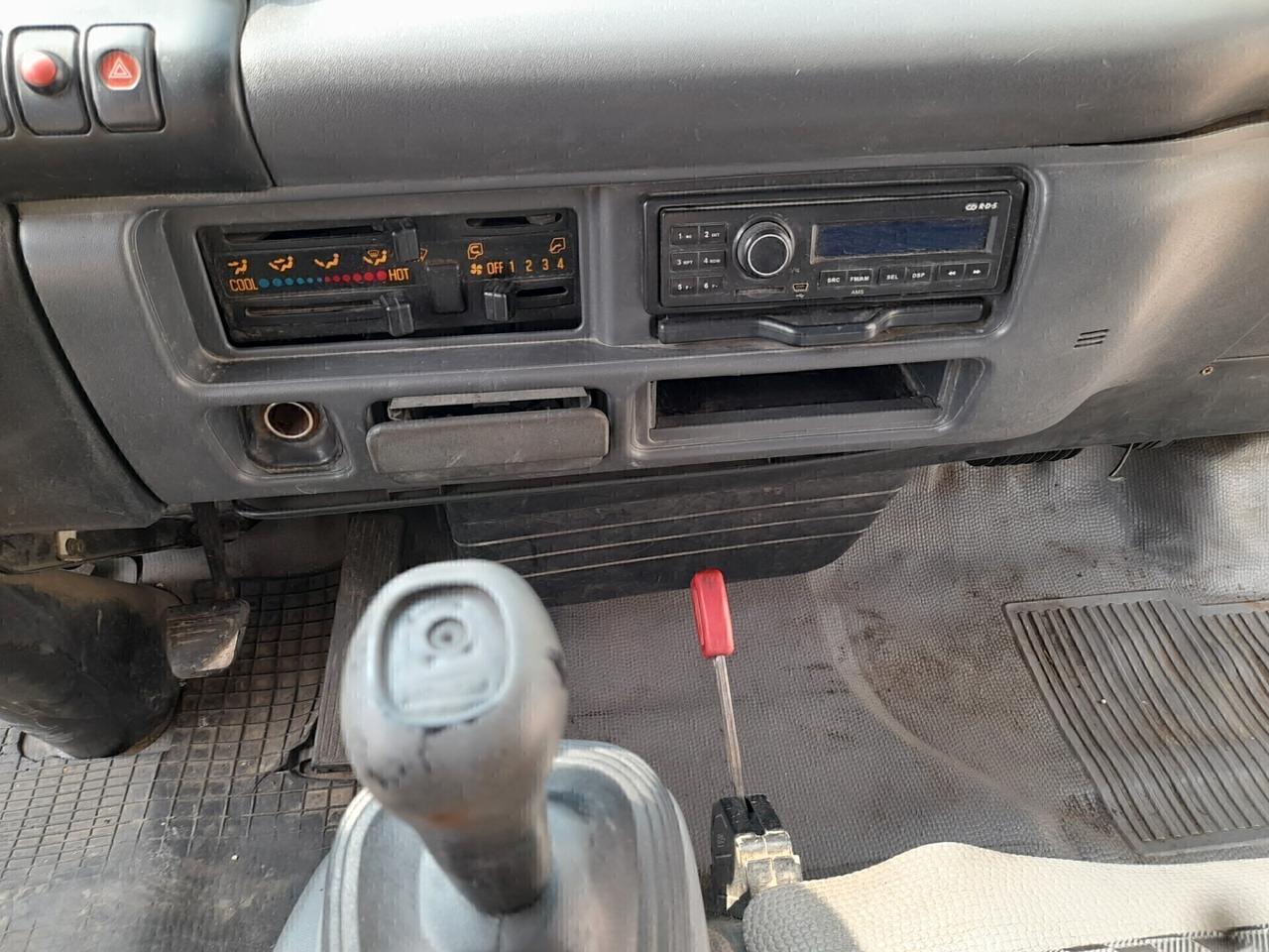 Isuzu NPR/NKR NKR 85 3.0 TD cat PM-RG Cabinato