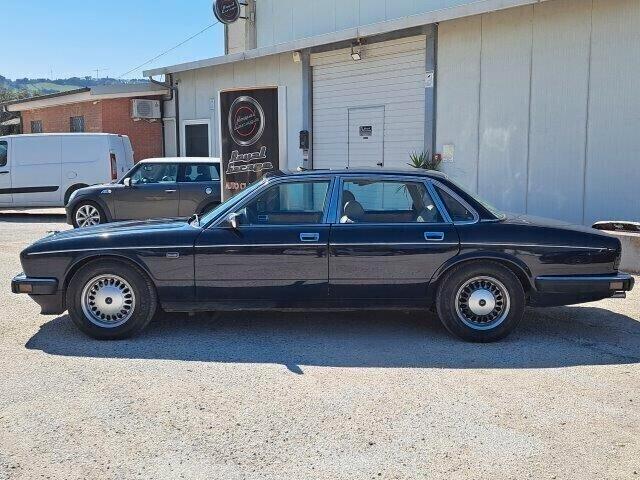 Jaguar XJ DAIMLER XJ6 3.6 -ASI-