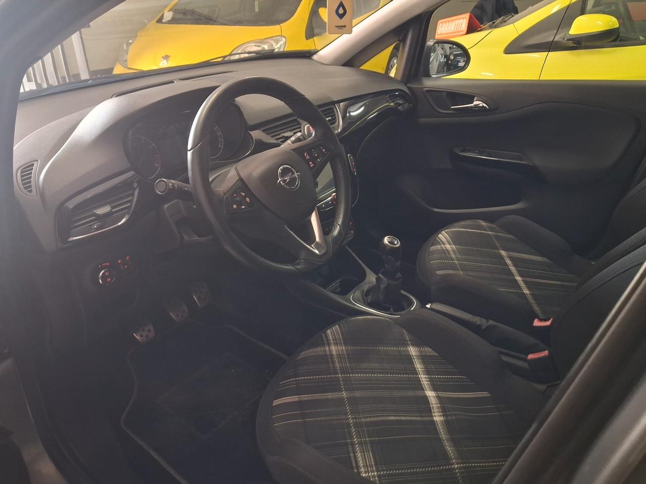 Opel Corsa 1.4 90CV GPL Tech 5 porte b-Color 2016 unico prop