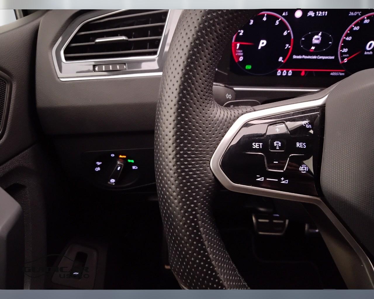 VOLKSWAGEN Tiguan II 2021 - Tiguan 1.5 tsi R-Line 150cv dsg
