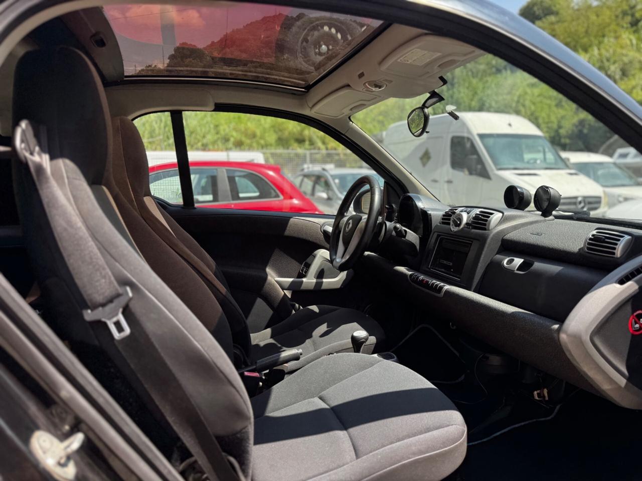 Smart ForTwo 800 40 kW coupé passion cdi 2010