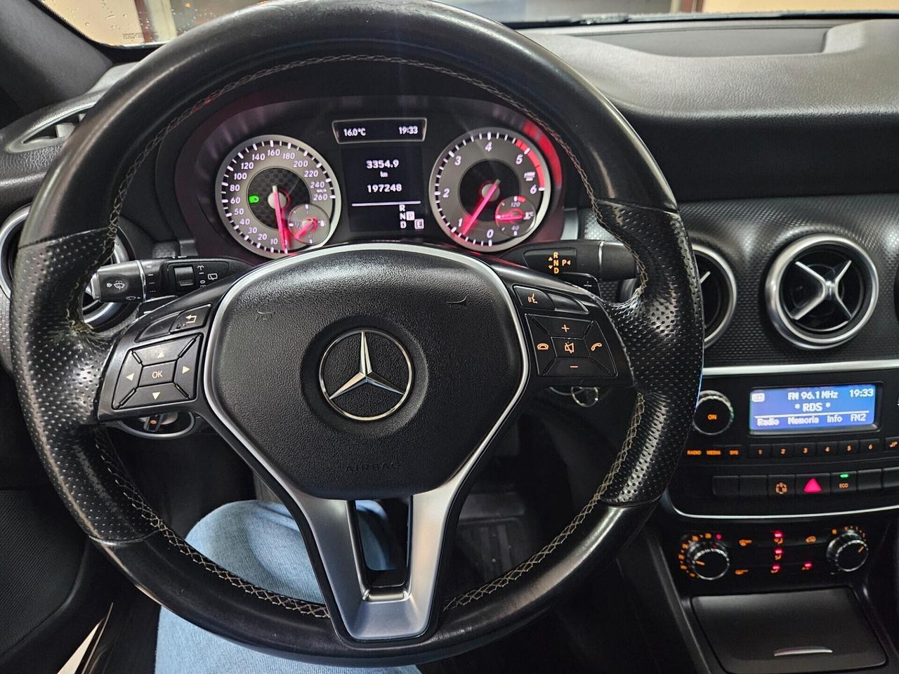 Mercedes-benz A 180 A 180 CDI BlueEFFICIENCY Premium