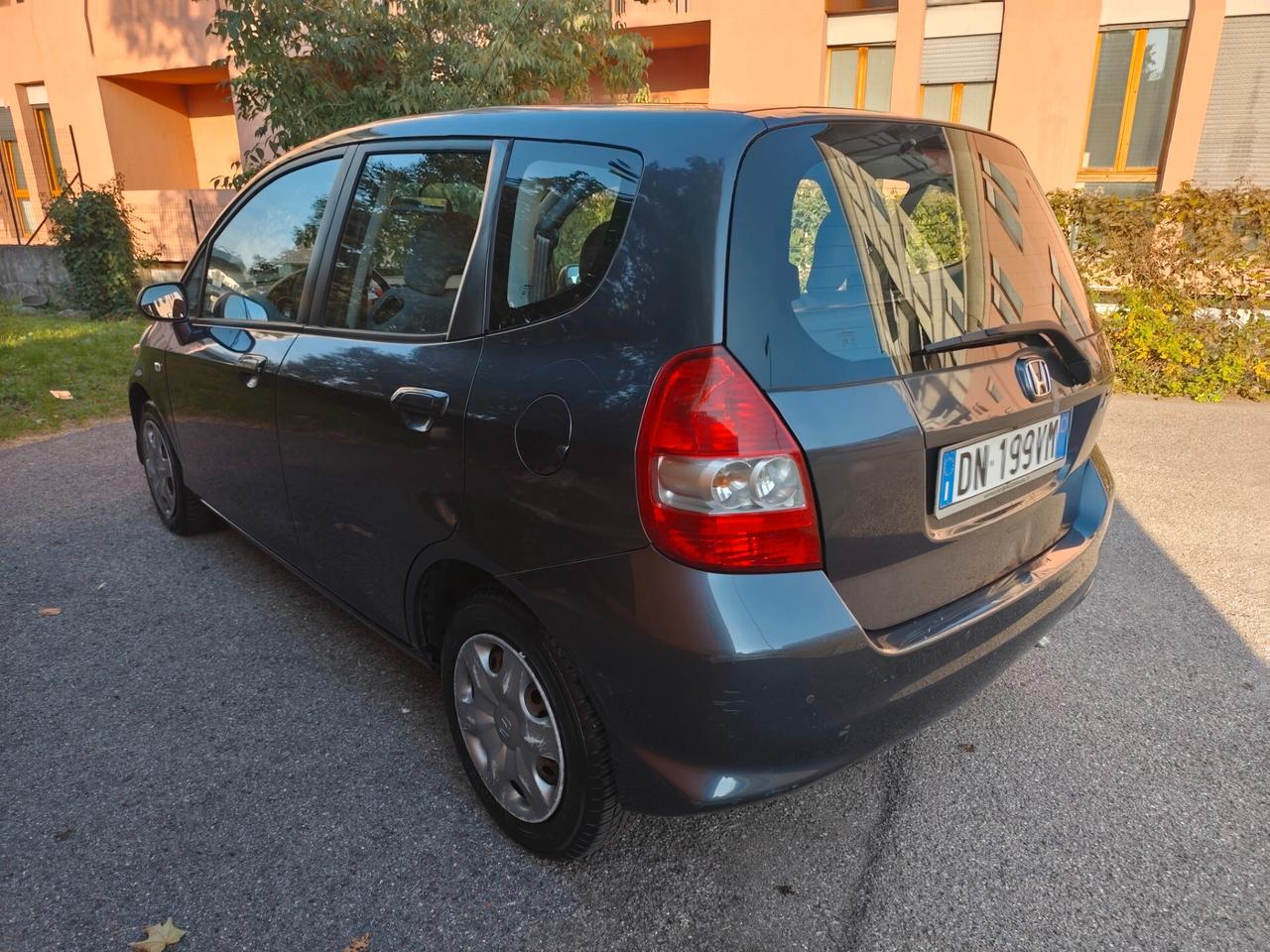 Honda Jazz 1.2 i-dsi 60 Milà km