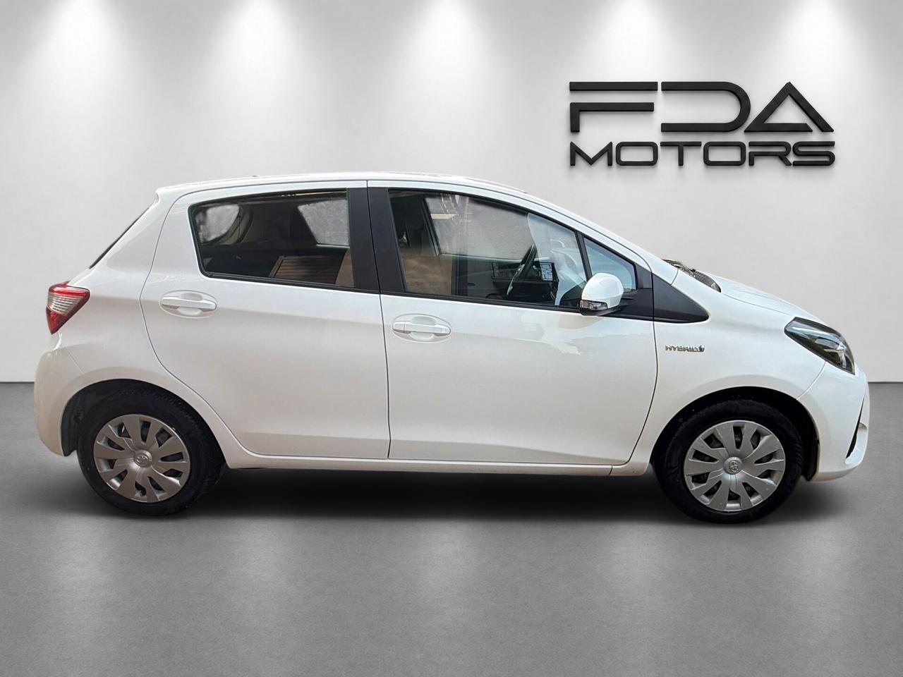 Toyota Yaris 1.5 Hybrid 5 porte Active