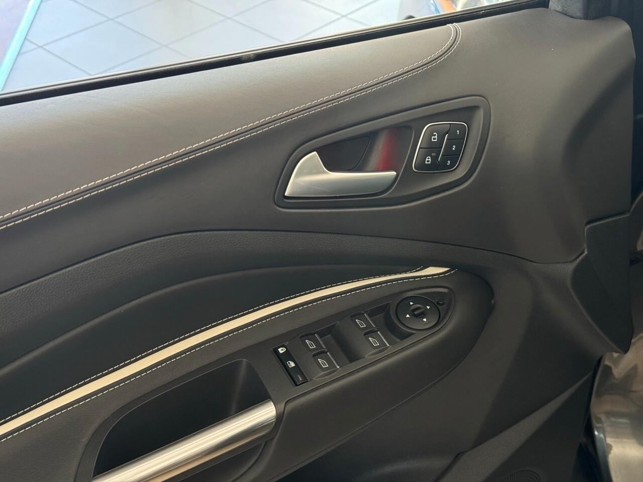 FORD KUGA VIGNALE 2.0cc 150CV 4x4