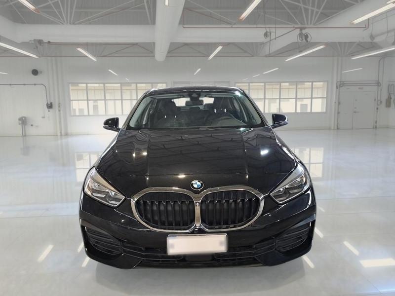 BMW 116 BUSINESS ADVANTAGE AUTO 5 PORTE BERLINA