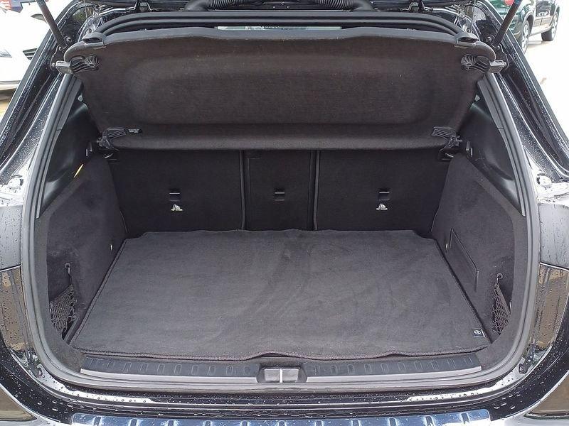 Mercedes-Benz GLA 200 d Premium auto