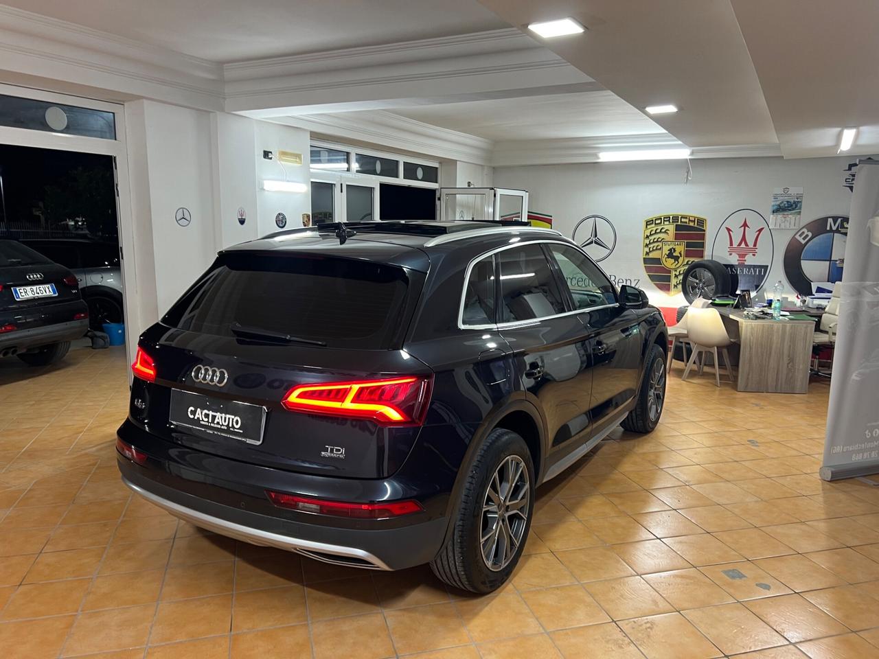 Audi Q5 2.0 TDI quattro S tronic S line plus