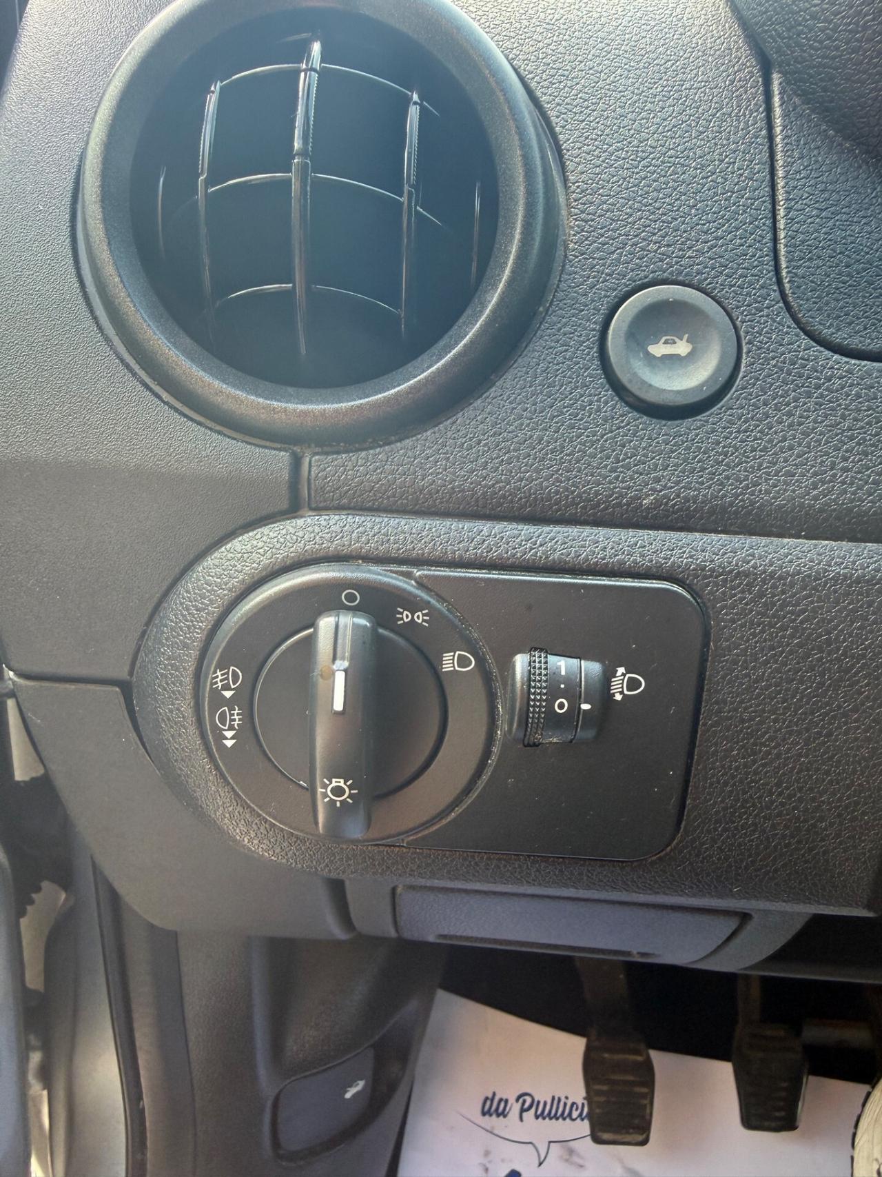 Ford Fusion 1.4 16V 5p. Leather