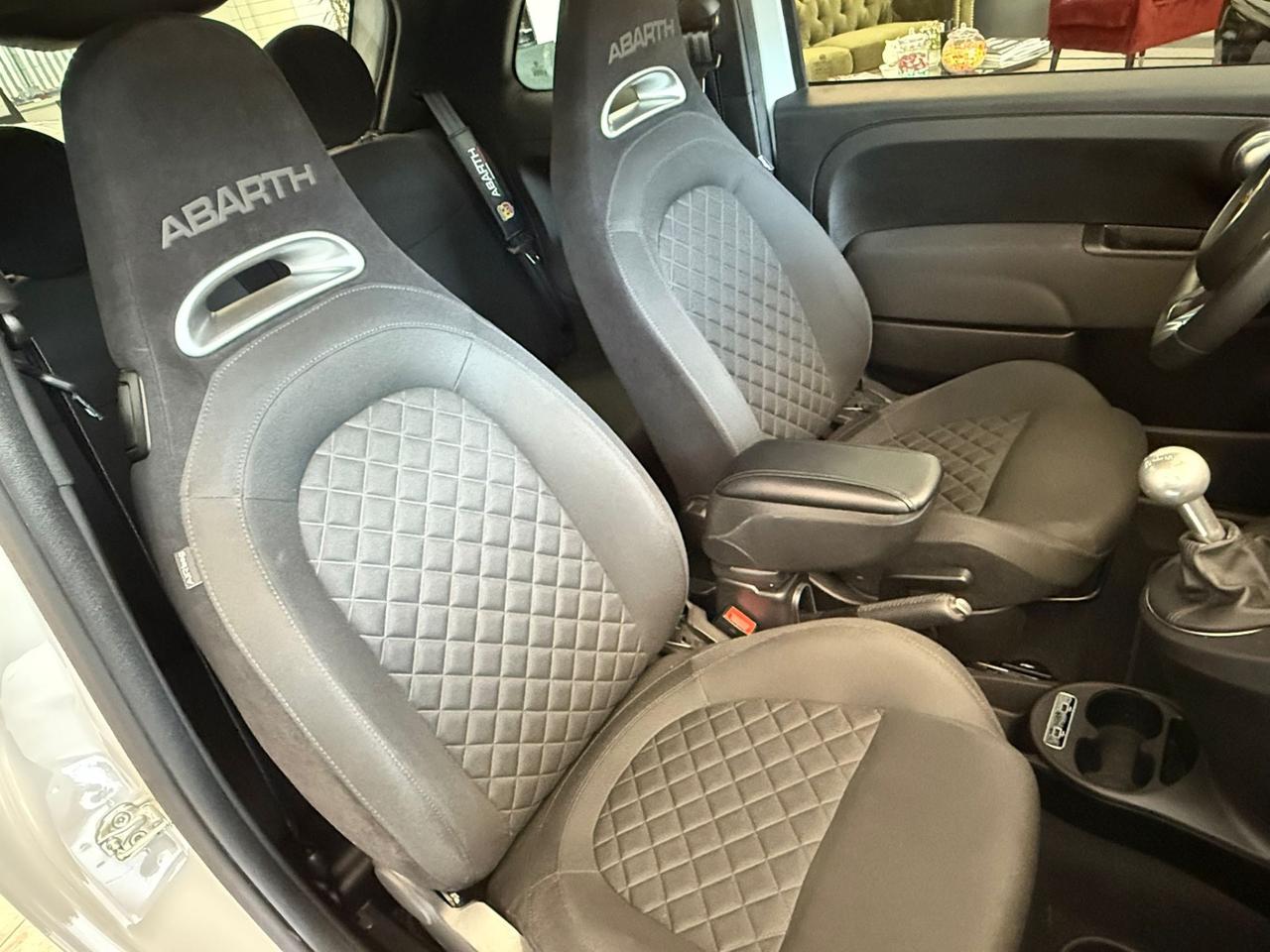 Abarth 595 F595 1.4 Turbo T-Jet 165 CV PERFETTA