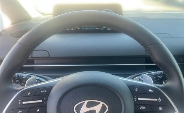 HYUNDAI Staria 1.6 HEV AT 2WD 9 posti + IVA