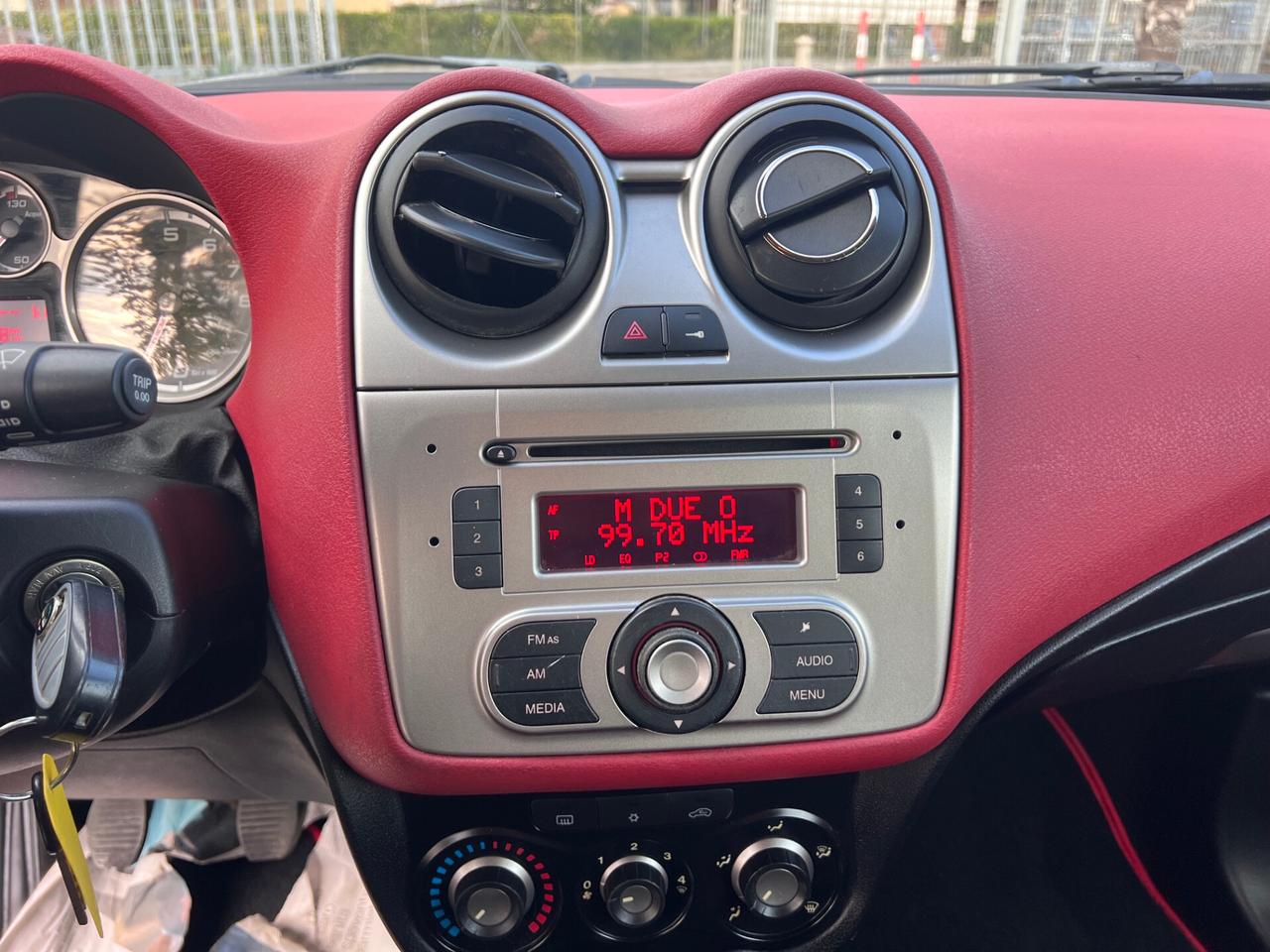 Alfa Romeo MiTo 1.4 78 CV Distinctive Sport Pack