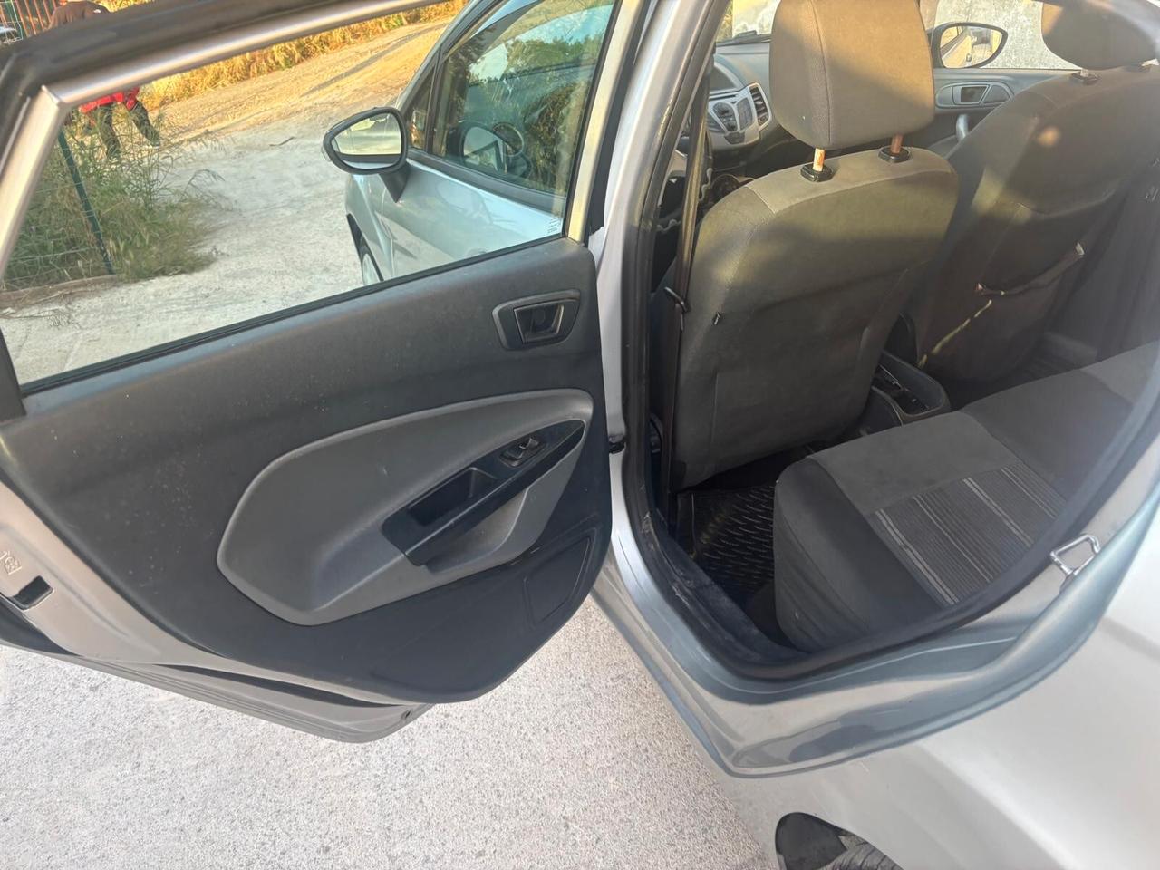 Ford Fiesta 1.4 5 porte Bz.- GPL Titanium