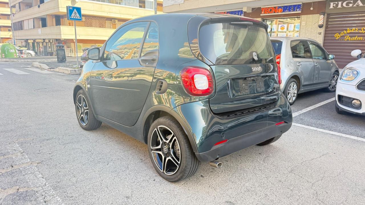 Smart ForTwo 70 1.0 Prime LED NAVI PACK SPORT PANORAMA CERCHI 16 PDC