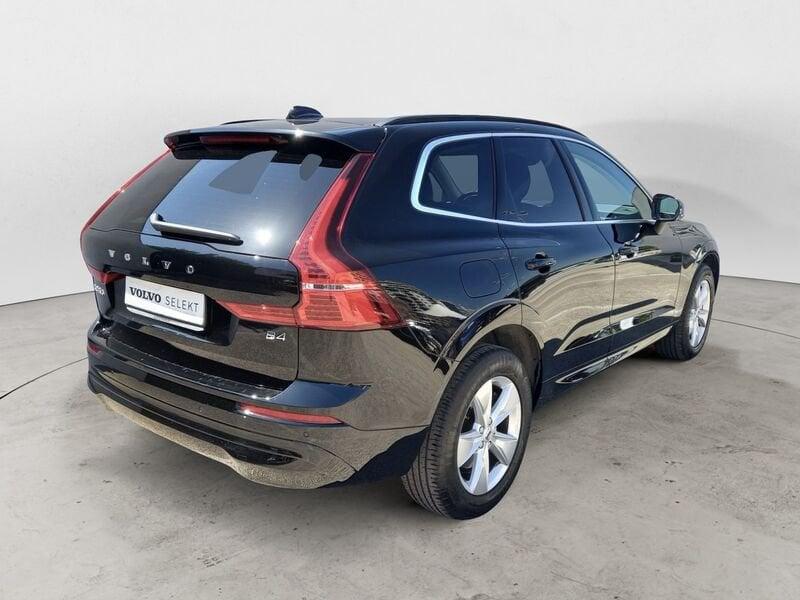 Volvo XC60 B4 197+14 CV Mild Hybrid Diesel Automatica NAVI LED Momentum Pro