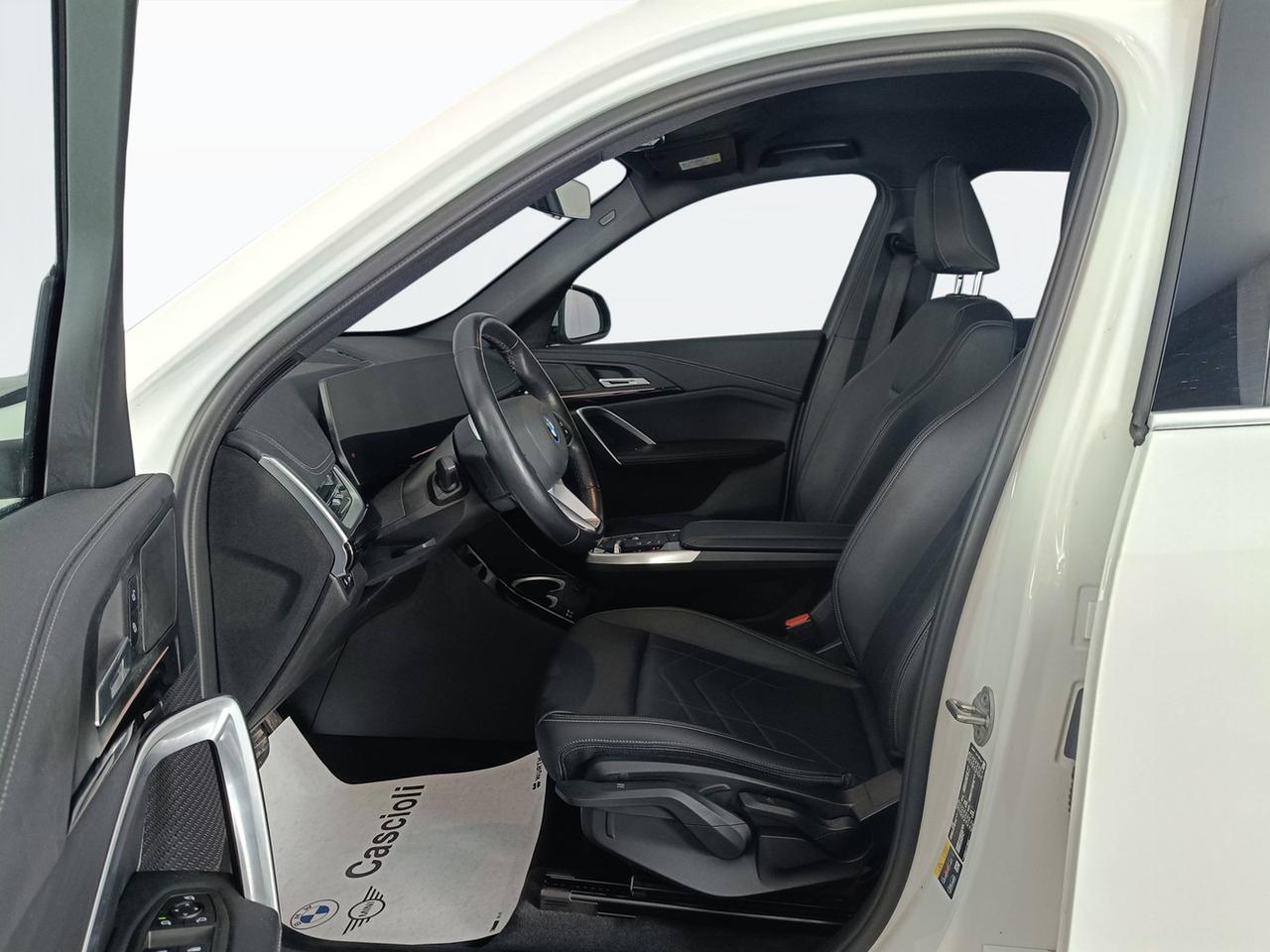 BMW X1 U11 - iX1 edrive 20 X-Line