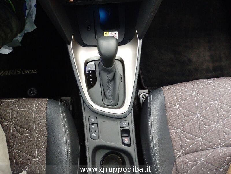 Toyota Yaris Cross 1.5h Lounge fwd 116cv e-cvt
