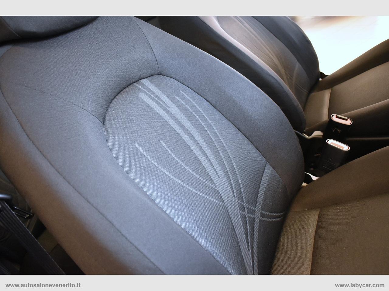 LANCIA Ypsilon 1.2 69 CV Unyca