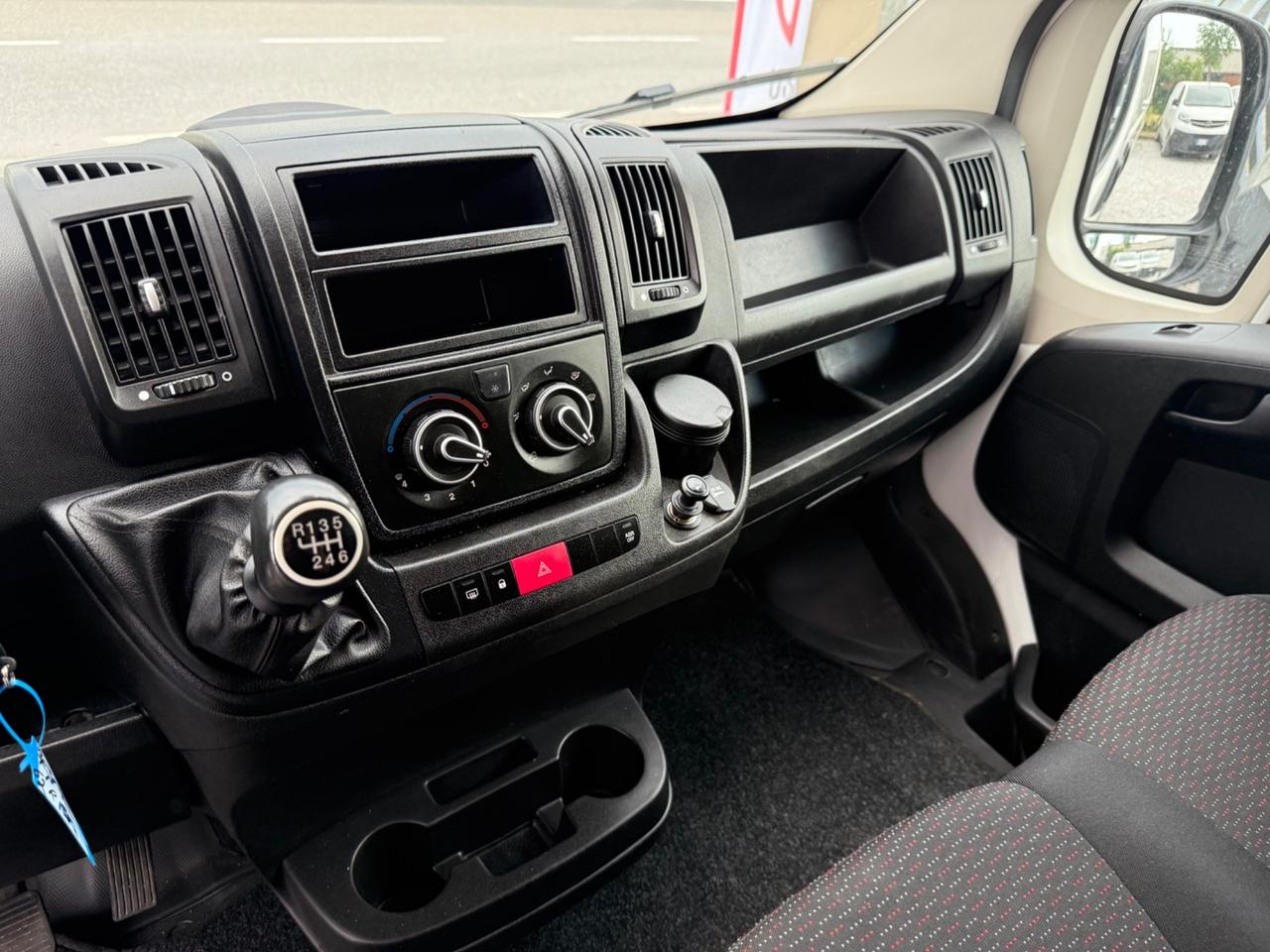 Peugeot Boxer 33 2.2 BlueHDi 120 L2H2 Iva Compresa