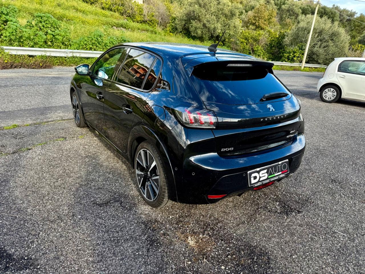 PEUGEOT 208 BLUEHDI 100 CV GT LINE