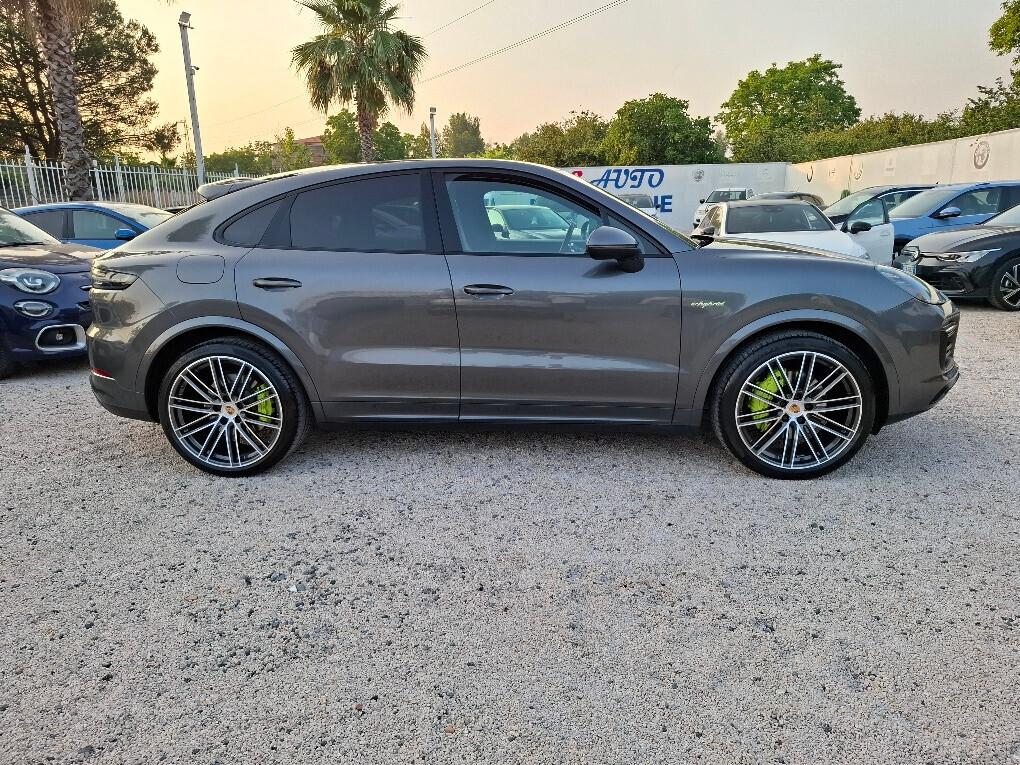 Porsche Cayenne Coupé 3.0 V6 E-Hybrid