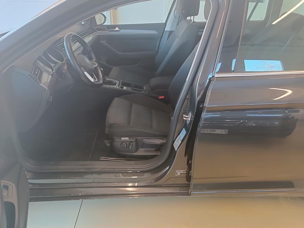 Volkswagen Passat Variant 2.0 TDI SCR 122 CV EVO DSG Business
