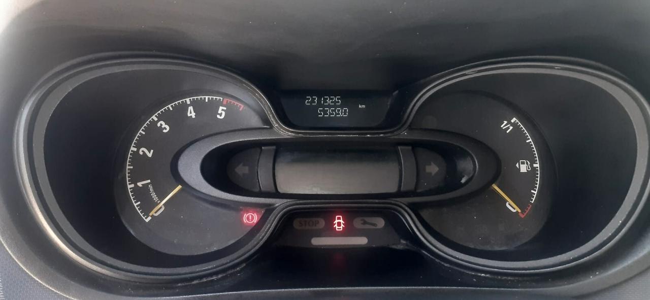 Opel Vivaro 2017 - 1.6 bi-turbo Lb automobili