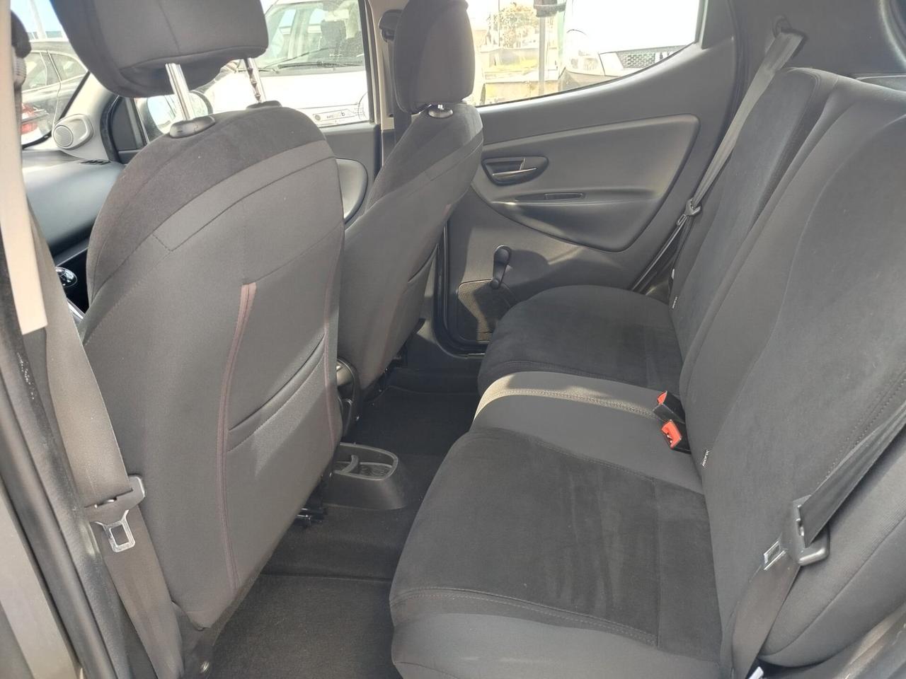 Lancia Ypsilon 1.3 MJT 16V 95 CV 5 porte S&S Platinum