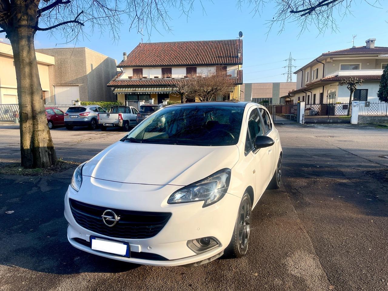 Opel Corsa 1.4 90CV GPL Tech 5 porte Innovation per Neopatentati 2017
