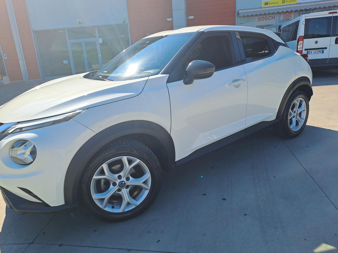 Nissan Juke 1.0 DIG-T 114 CV Enigma