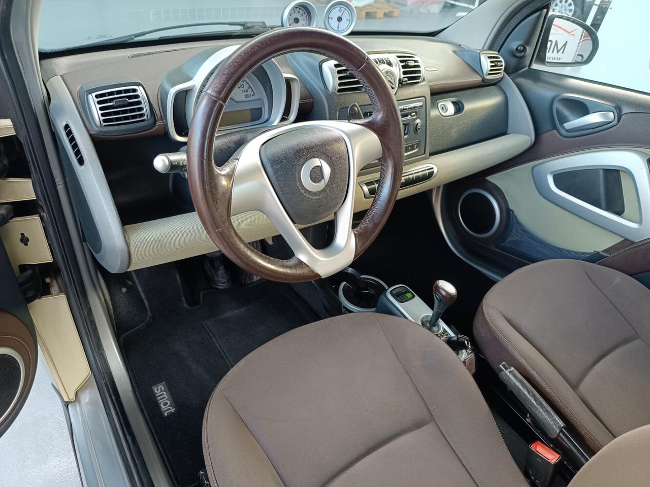 Smart ForTwo 1000 52 kW coupé limited two