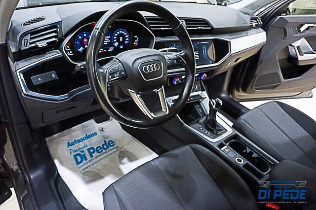 AUDI Q3 35 TDI S tronic Business