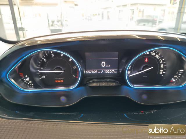 PEUGEOT 2008 1.4 HDi 68CV Allure