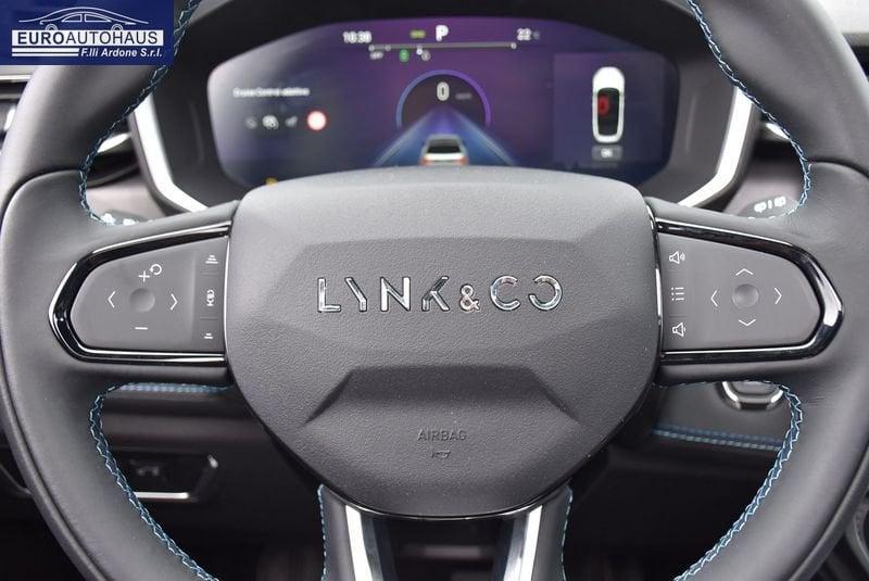 Lynk & Co 01 01 1.5 192KW PHEV DCT 6.6 KW OBC