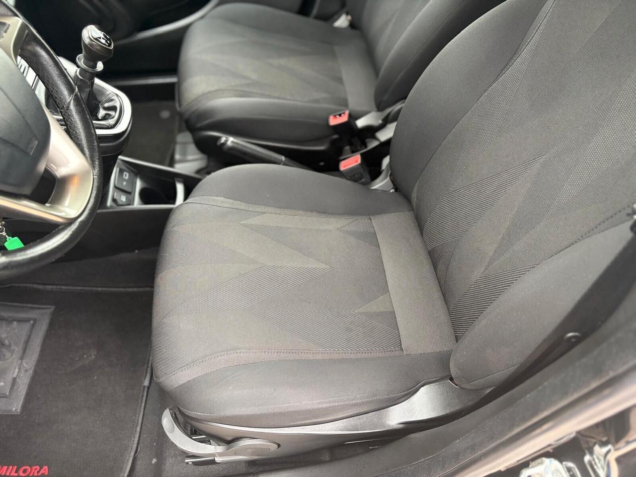 Lancia Ypsilon 1.2 69 CV 5 porte GPL Ecochic Gold