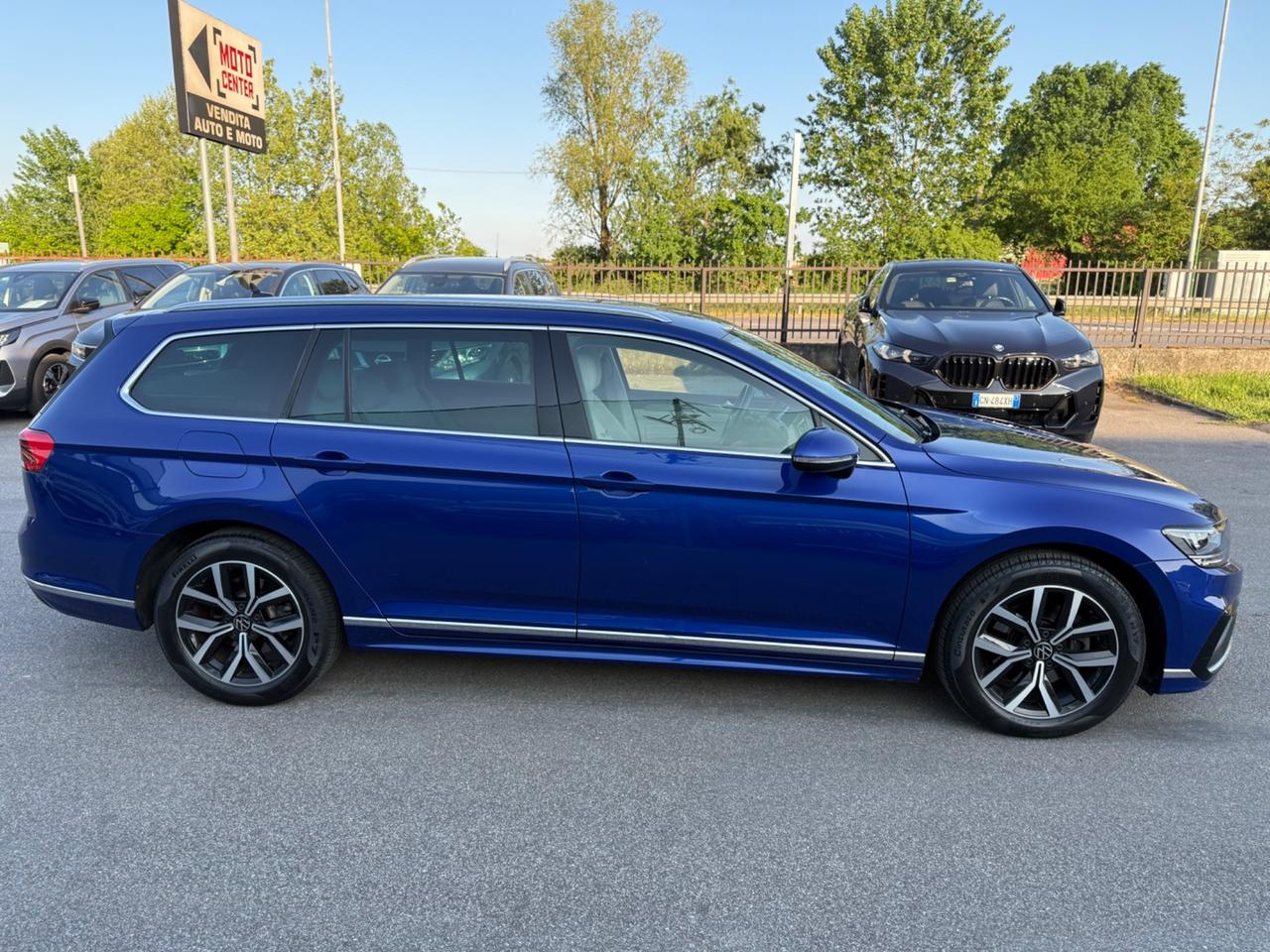 Volkswagen Passat Sw R LINE 2.0 200 CV DSG Executive