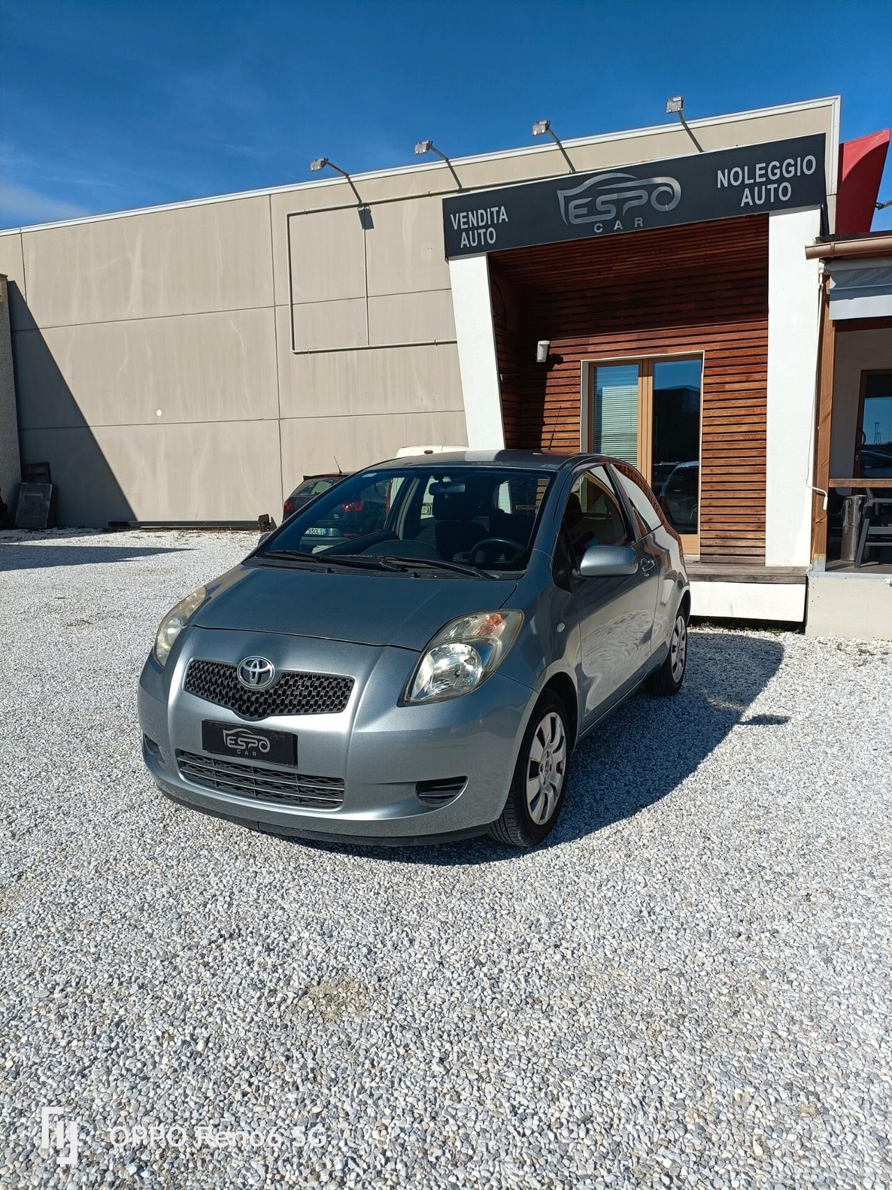 Toyota Yaris 1.3 5 porte Sol
