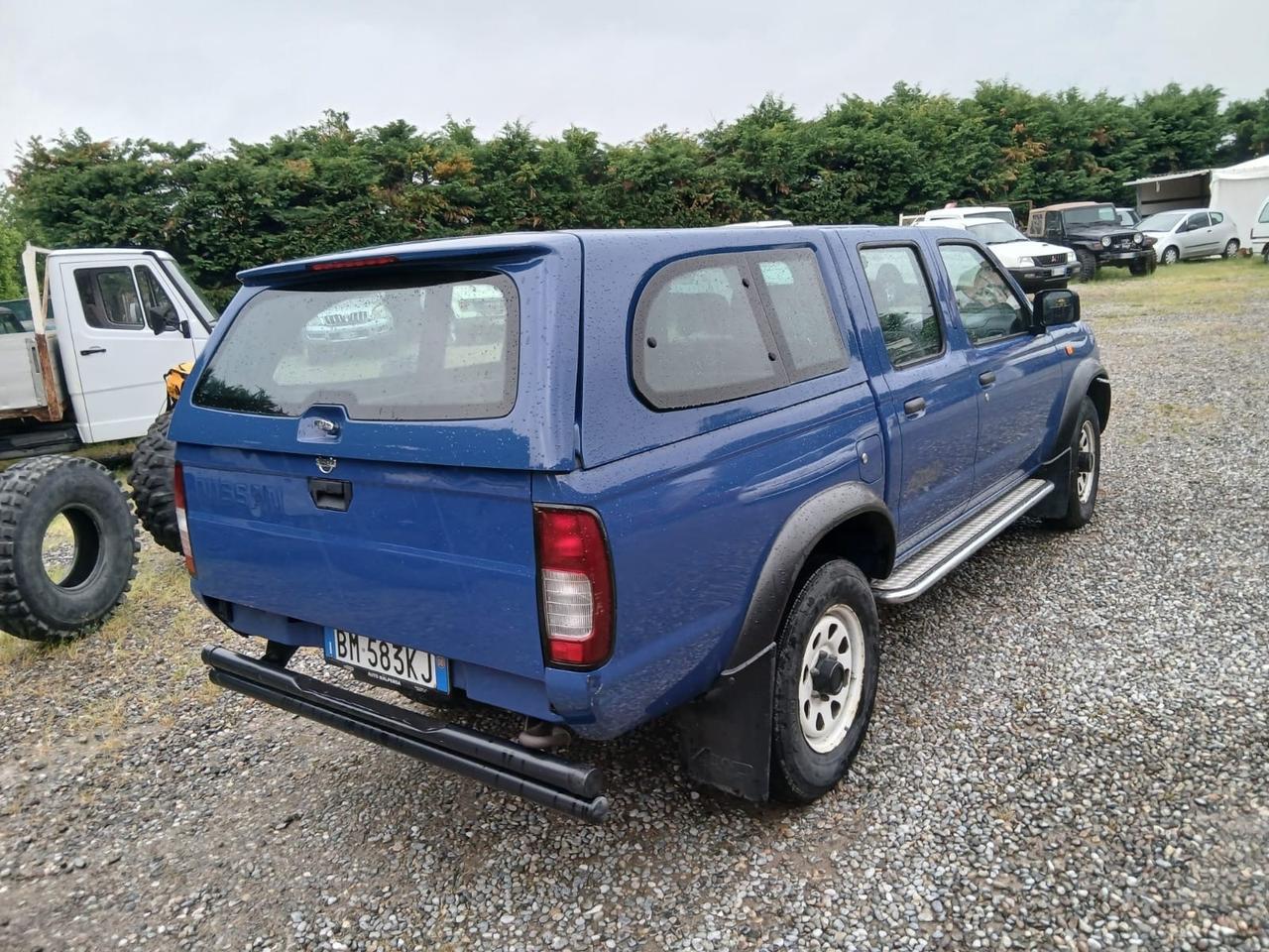 Nissan Navara 2.5 td Doppia cabina