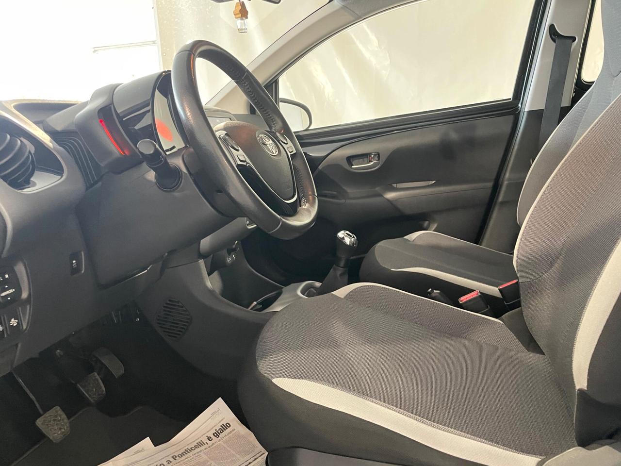 Toyota Aygo Connect 1.0 72CV X-CONNECT NEOPATENTATI