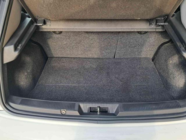 FIAT Punto 1.4 8V 3 porte Natural Power ok neopatentati