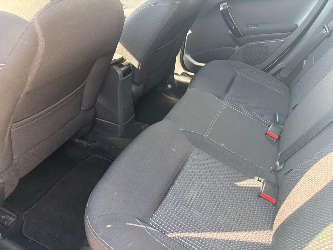 Peugeot 208 BlueHDi 1.6 5 porte Allure