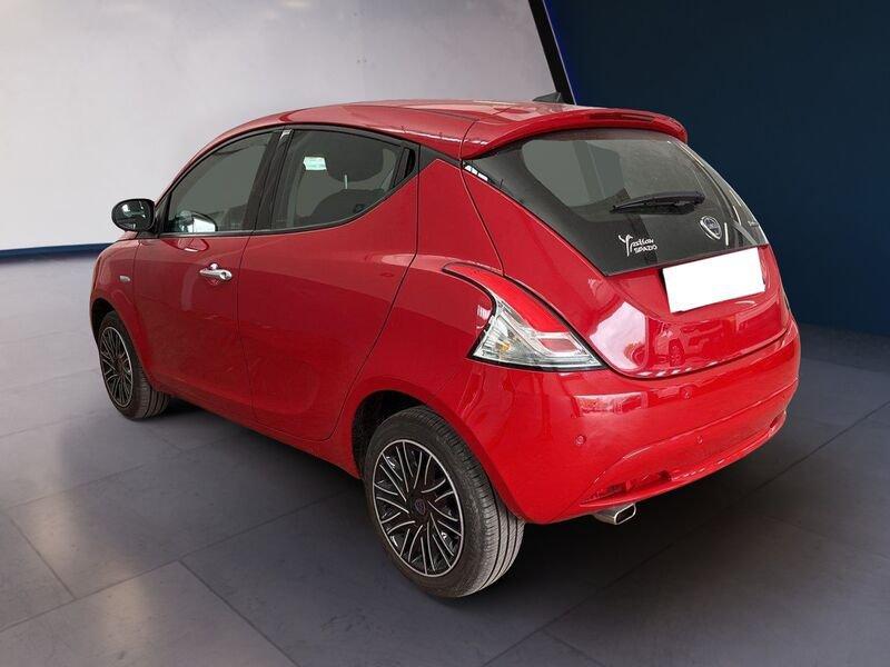 Lancia Ypsilon III 2021 1.0 firefly hybrid Gold s&s 70cv