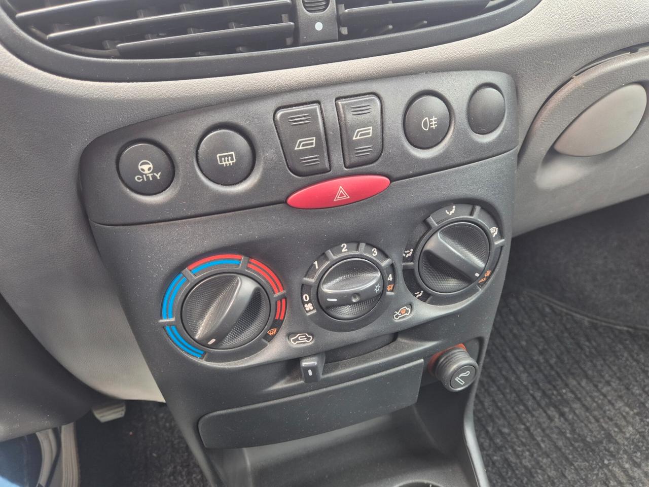 Fiat Punto 1.2i Benzina 16V cat 5 porte ELX