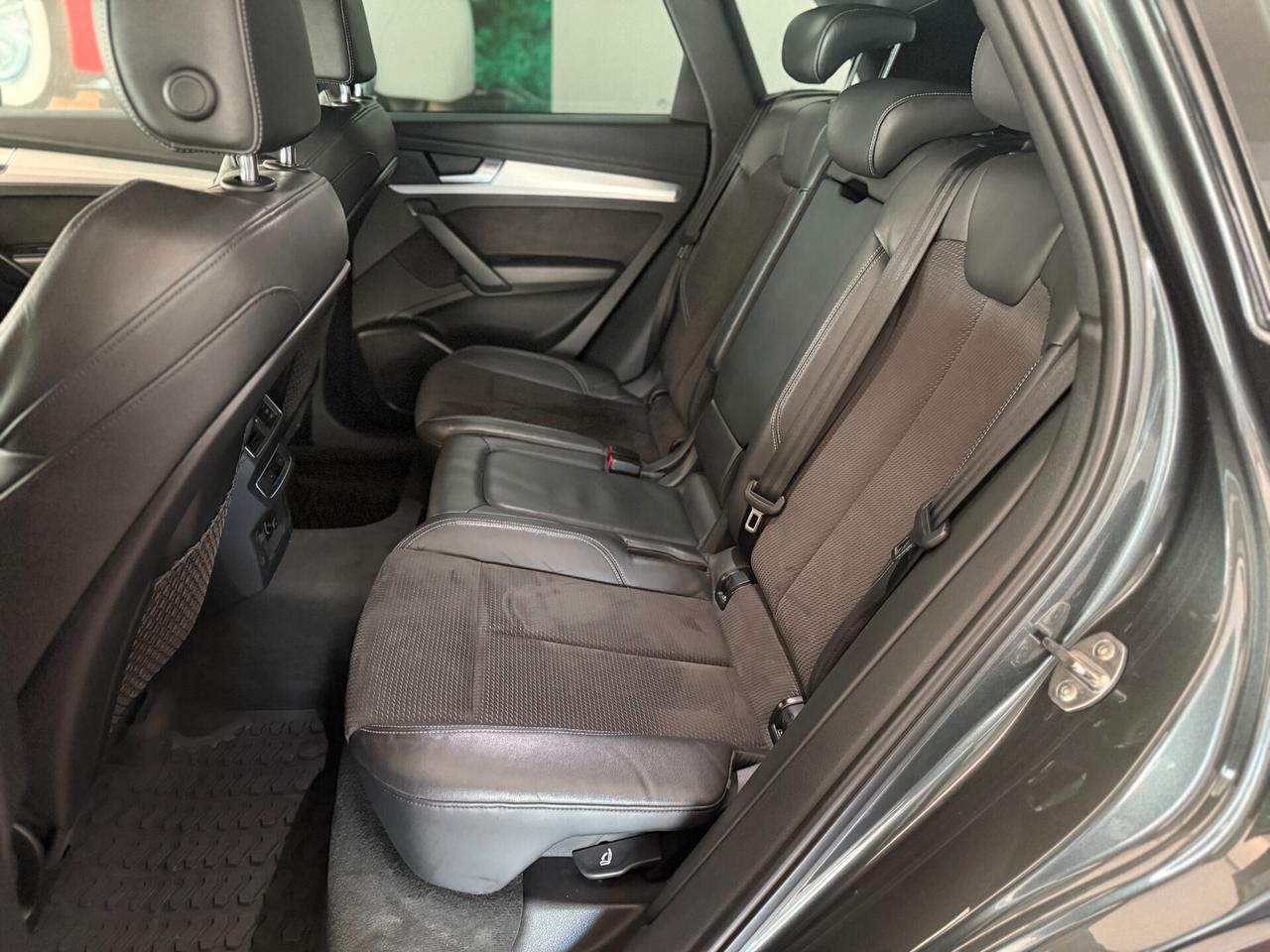 Audi Q5 2.0 TDI 190 CV S. tronic S. line