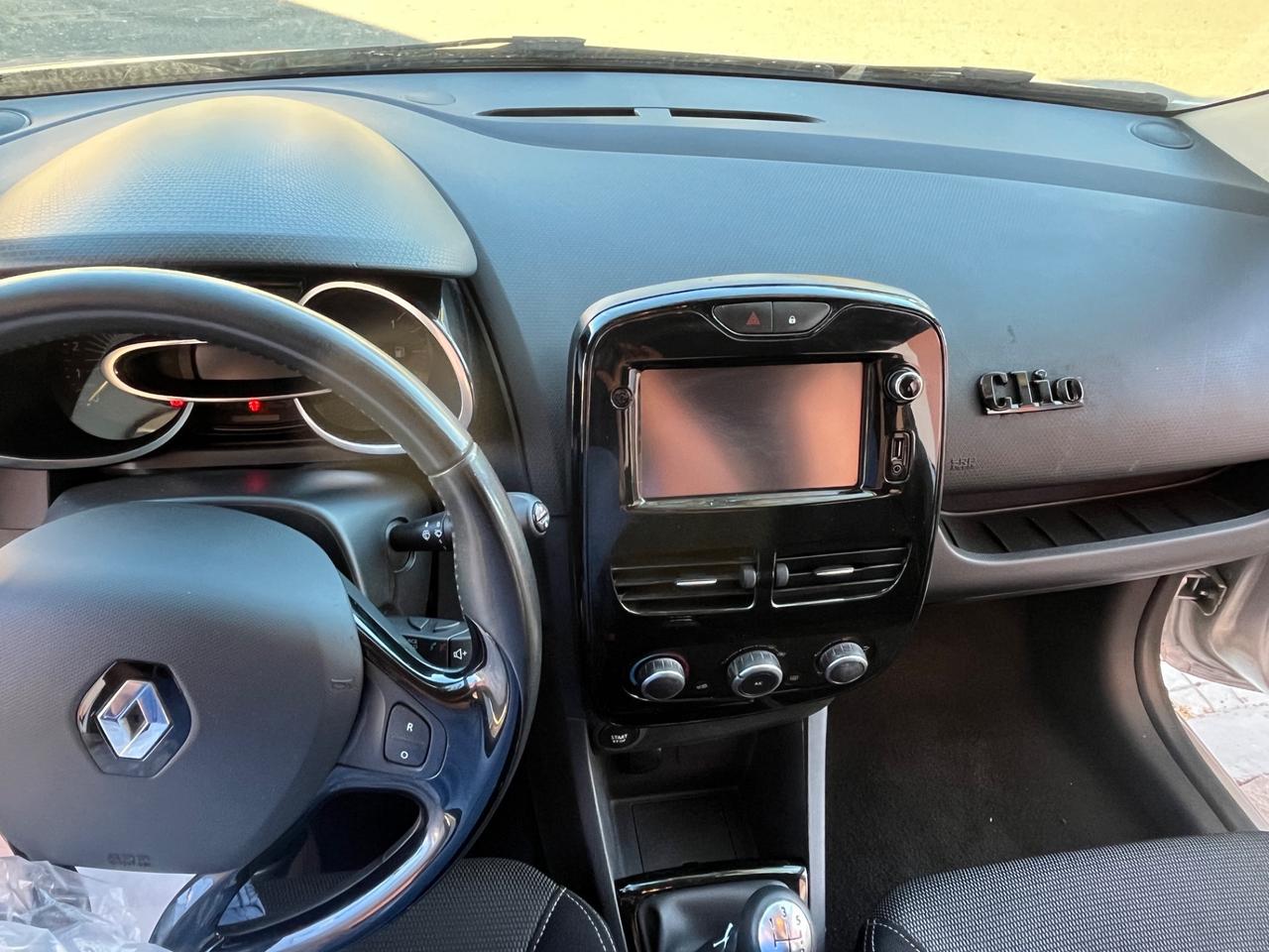 Renault Clio 1.5 dCi 8V 75CV 5 porte Wave