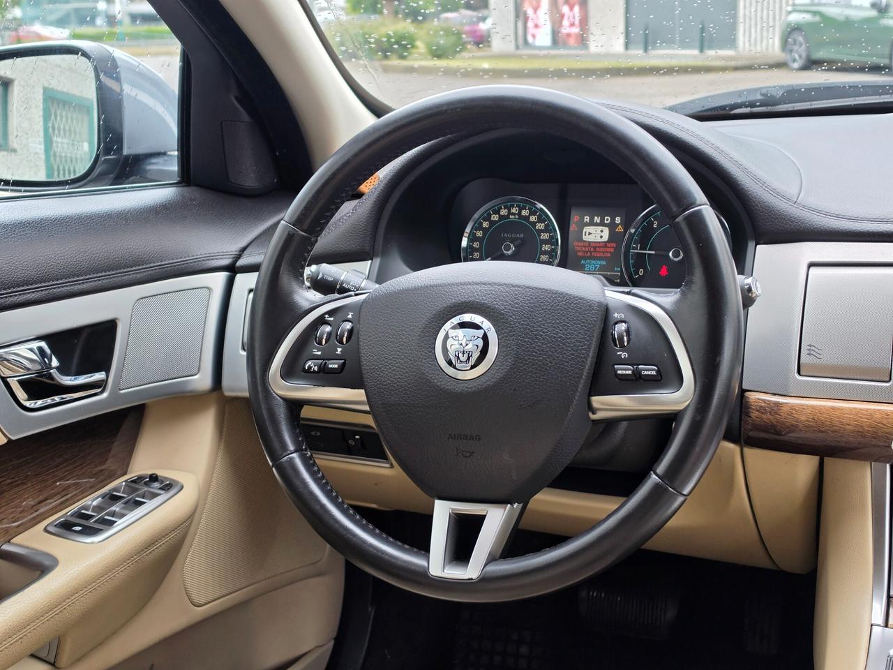 Jaguar XF 2.2 Automatica FULL OPTIONAL