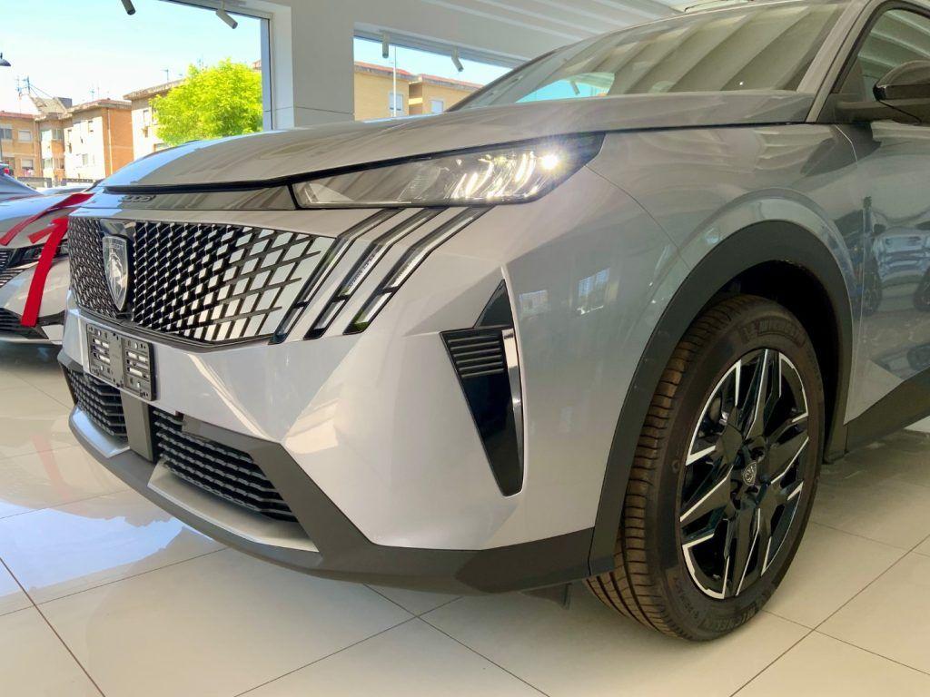 Peugeot 3008 ALLURE HYB 145 TURBO A CATENA 8 ANNI DI GARANZIA