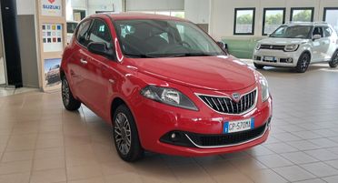 Lancia Ypsilon 1.0 firefly hybrid Gold s&s 70cv 5p.ti