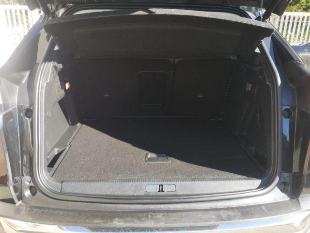 PEUGEOT 3008 BlueHDi 130 S&S Allure Business